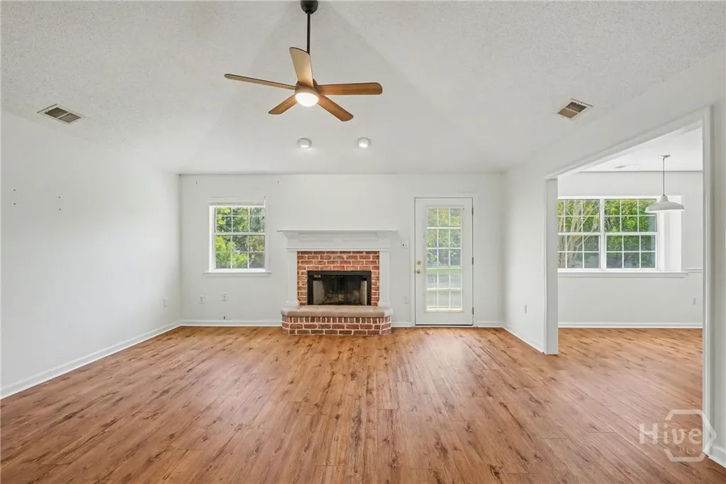 346 Belle Grove Circle Richmond Hill GA 31324