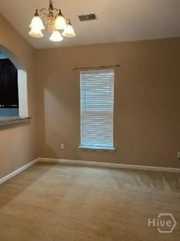 35 Chapel Lake N Savannah GA 31419