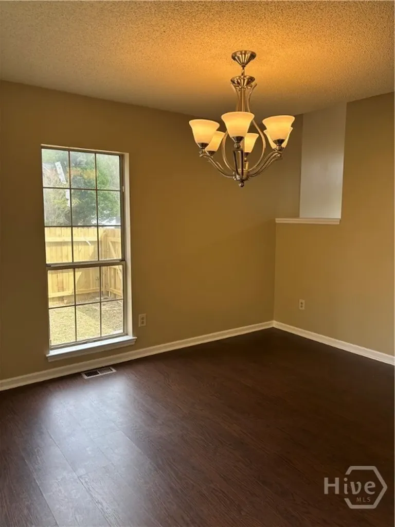 2 Oemler Court E Savannah GA 31410