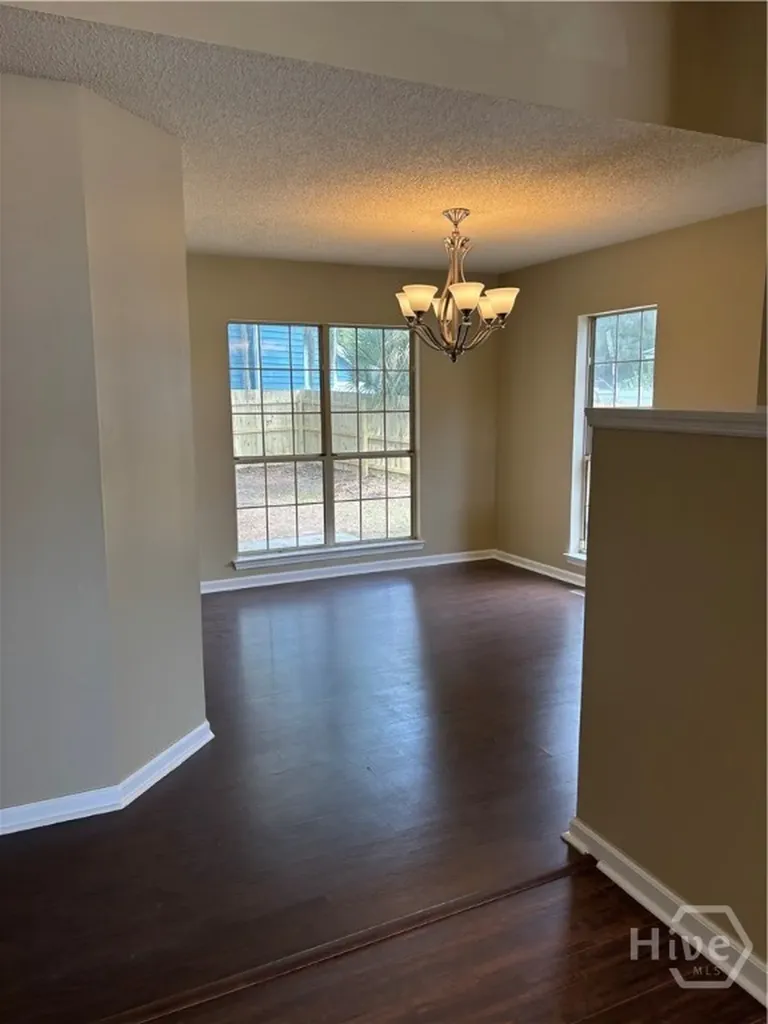 2 Oemler Court E Savannah GA 31410