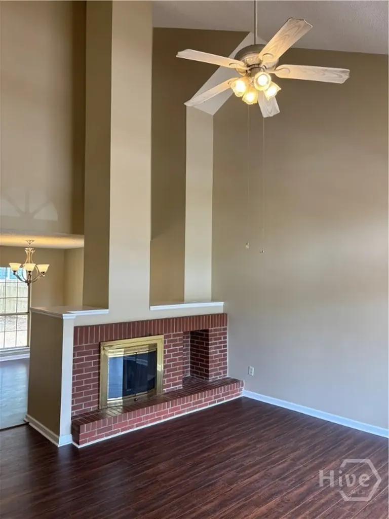 2 Oemler Court E Savannah GA 31410