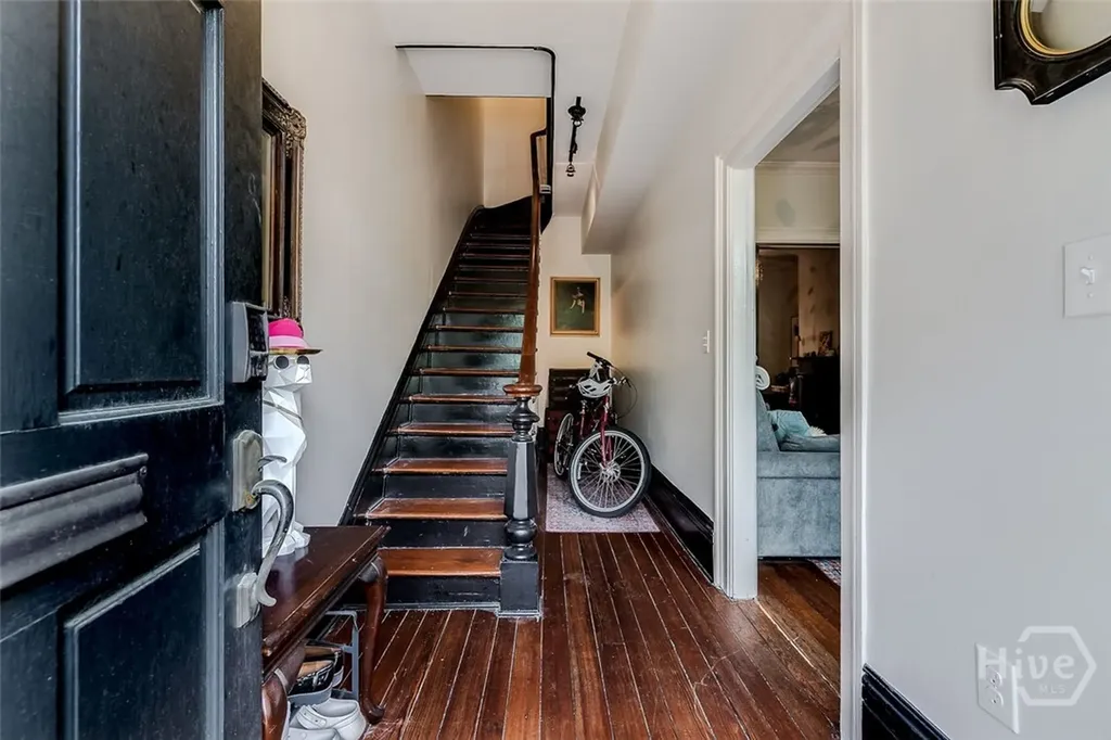 216 W Bolton Street Savannah GA 31401
