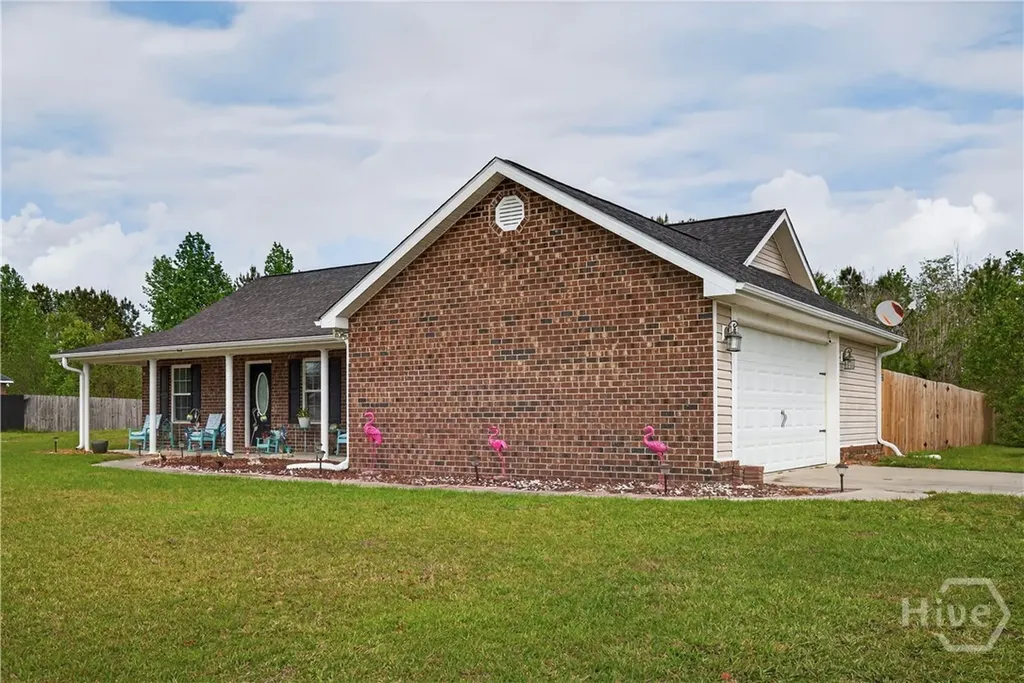 426 Mancey Garrason Loop Ludowici GA 31316