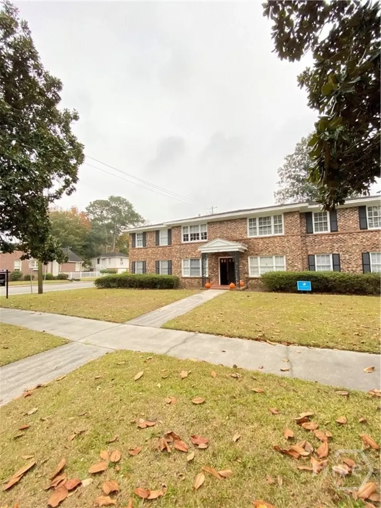 139 E 55th Street Savannah GA 31406