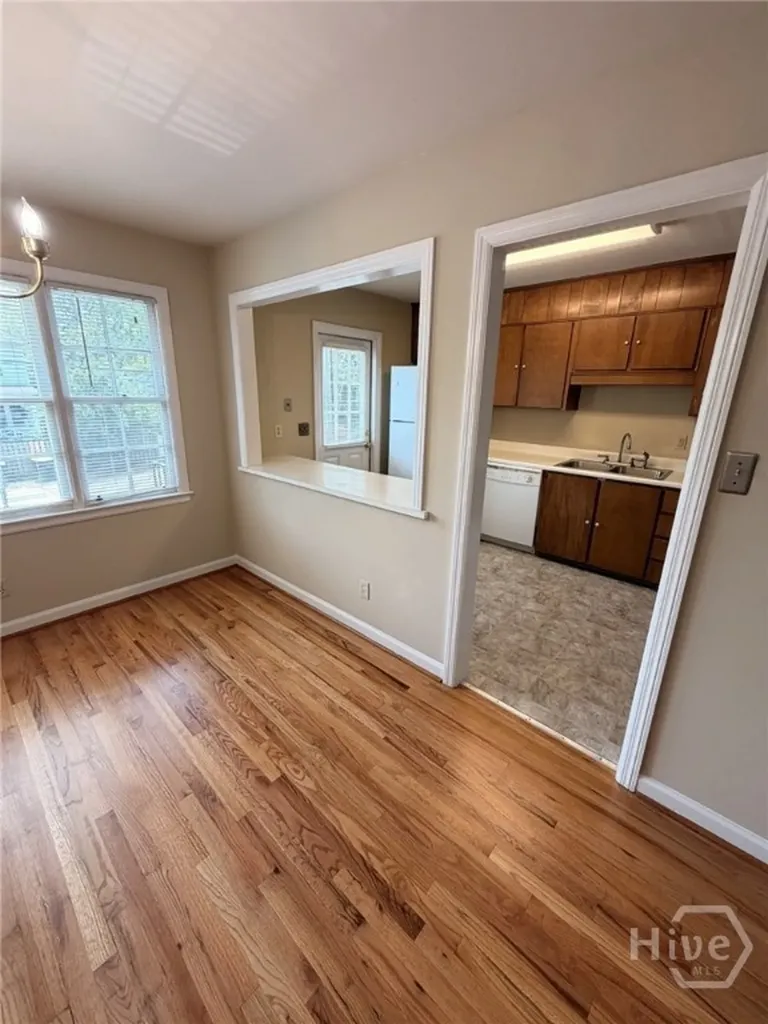 139 E 55th Street Savannah GA 31406