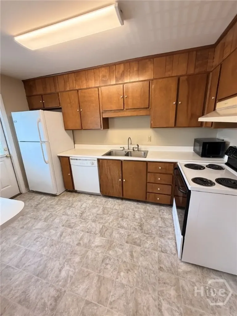 139 E 55th Street Savannah GA 31406