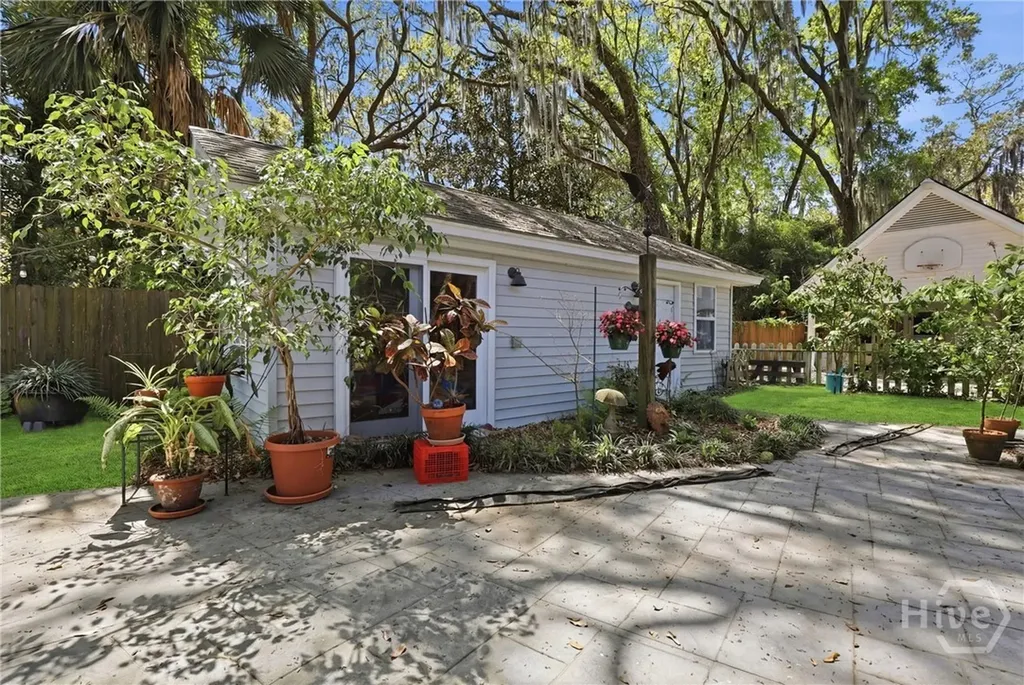 7 Brighton Way Savannah GA 31406
