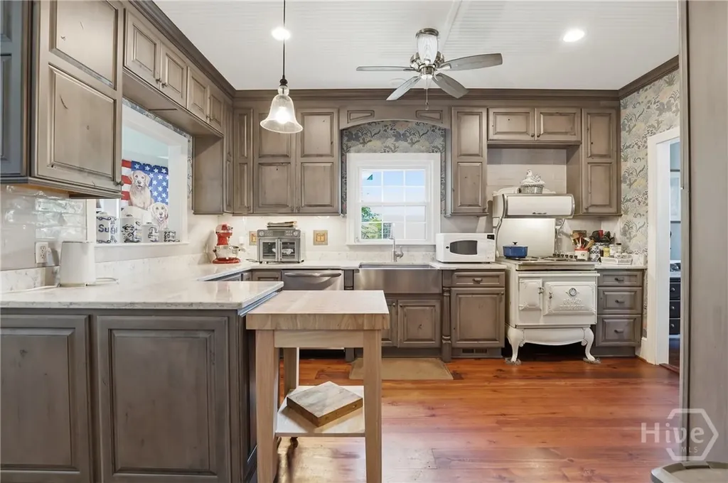 7 Brighton Way Savannah GA 31406