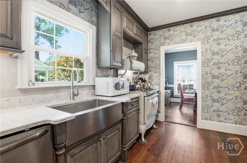 7 Brighton Way Savannah GA 31406