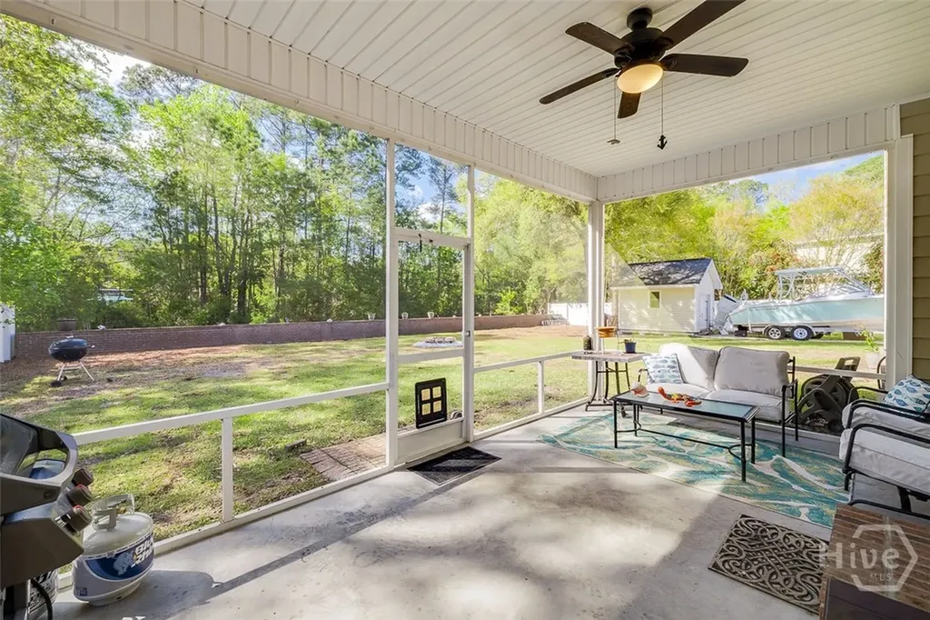 23 Macbeth Court N Richmond Hill GA 31324