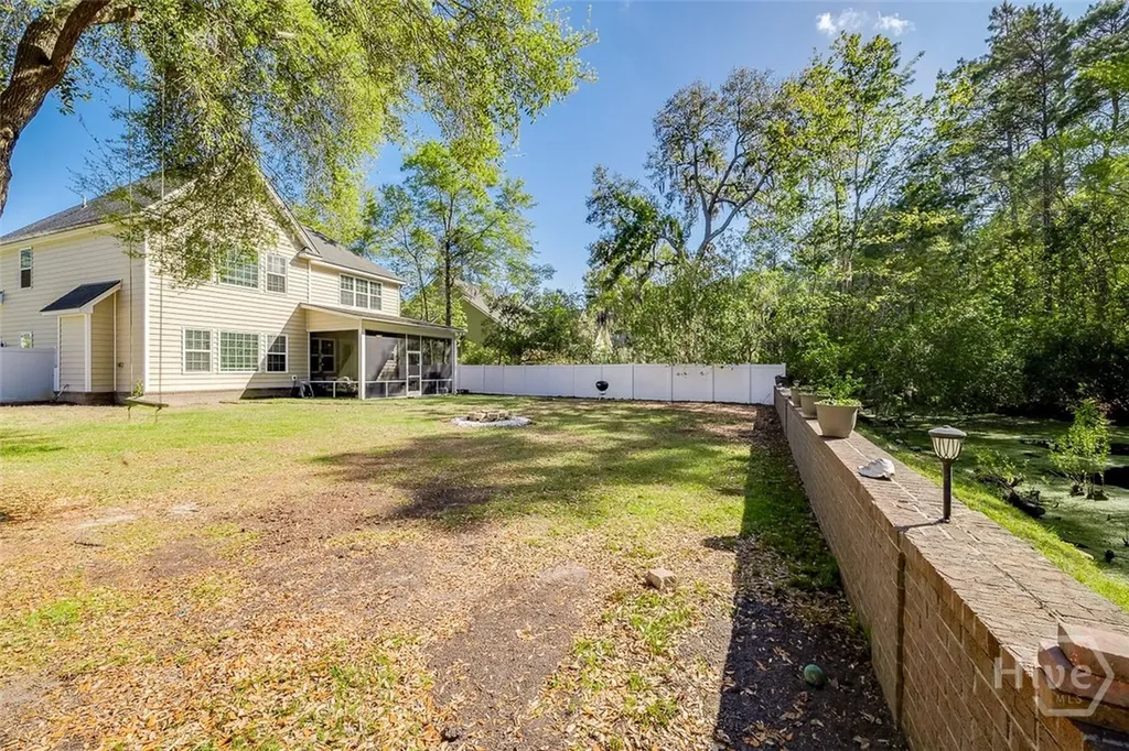 23 Macbeth Court N Richmond Hill GA 31324