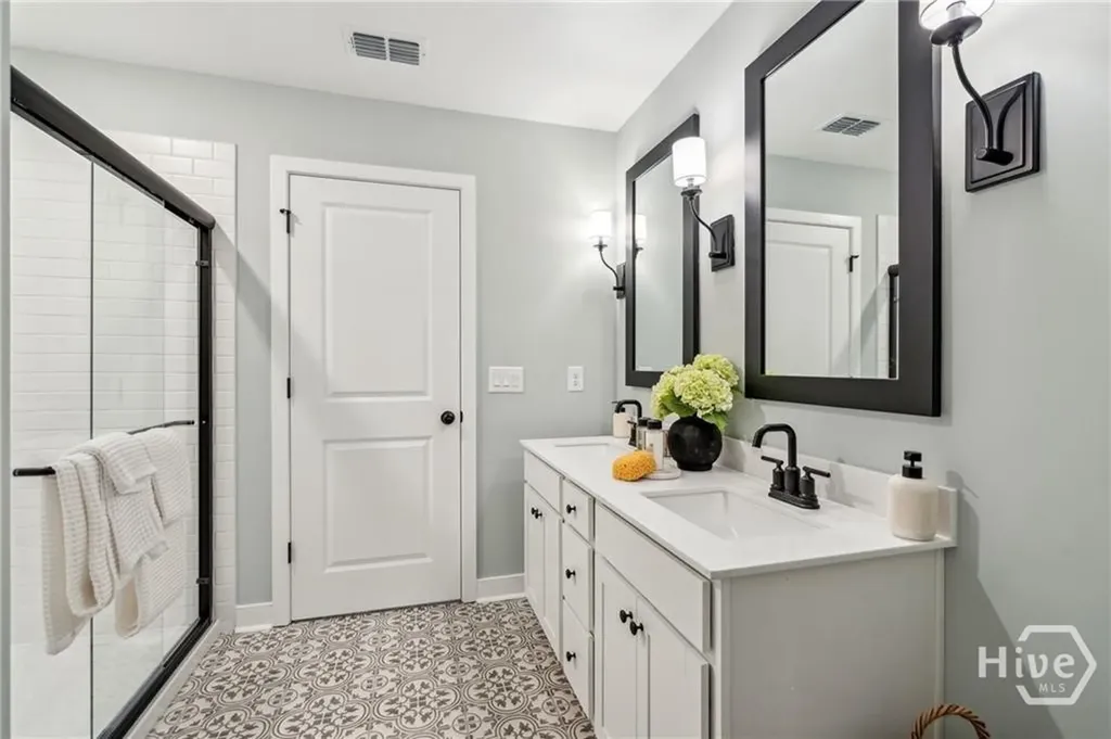 297 Kingswood Circle Savannah GA 31302
