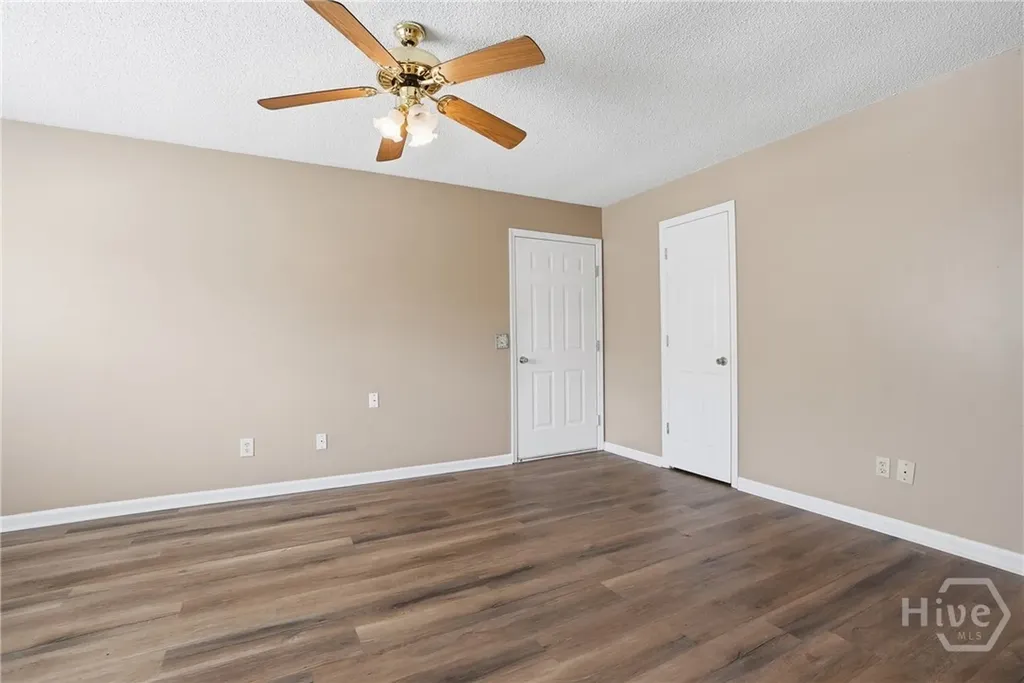 197 Waters Avenue Allenhurst GA 31301