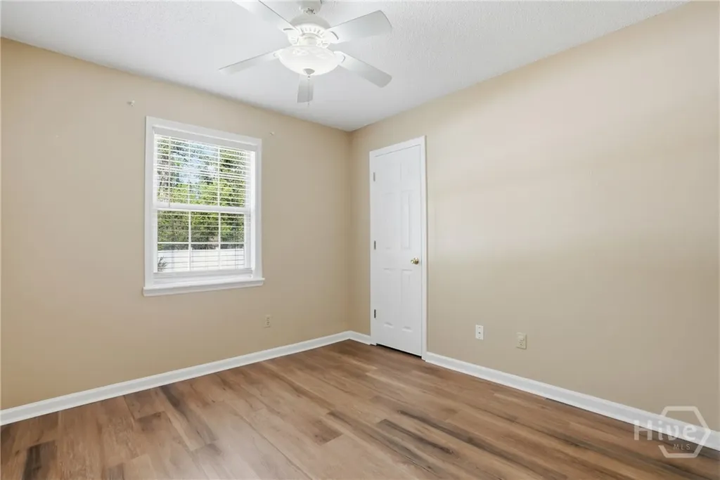 197 Waters Avenue Allenhurst GA 31301