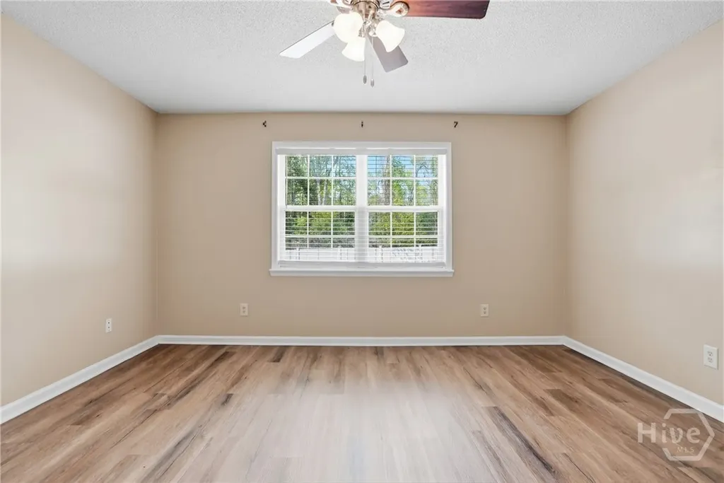 197 Waters Avenue Allenhurst GA 31301