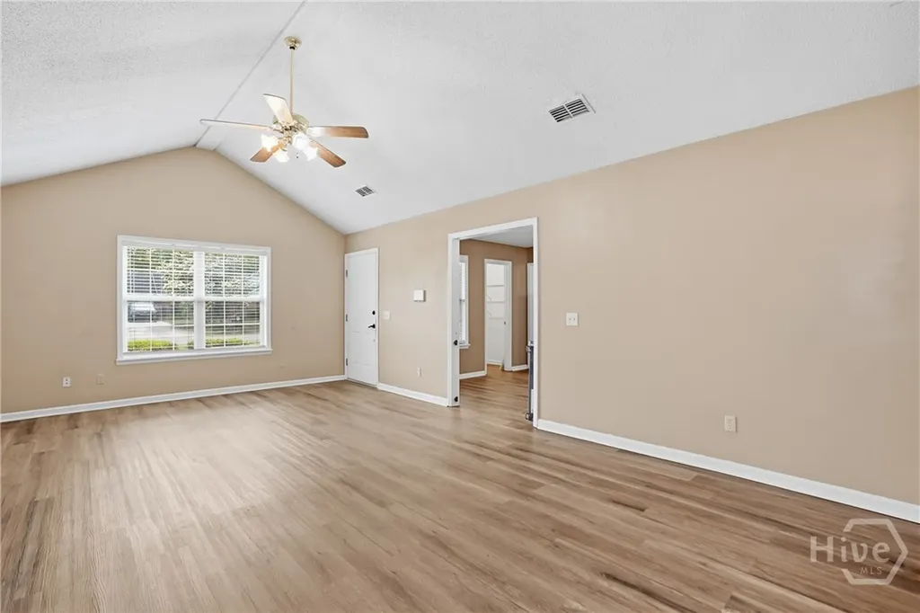 197 Waters Avenue Allenhurst GA 31301