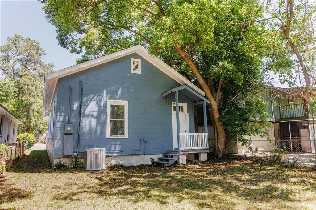 2217 Bolling Street Savannah GA 31404