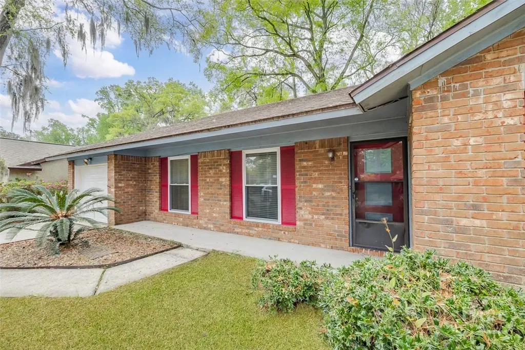 817 Jamestowne Road Savannah GA 31419