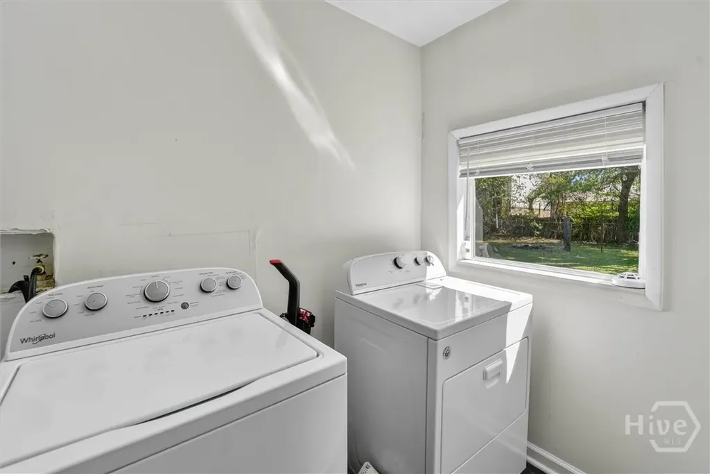 2019 Mcleod Street Savannah GA 31405