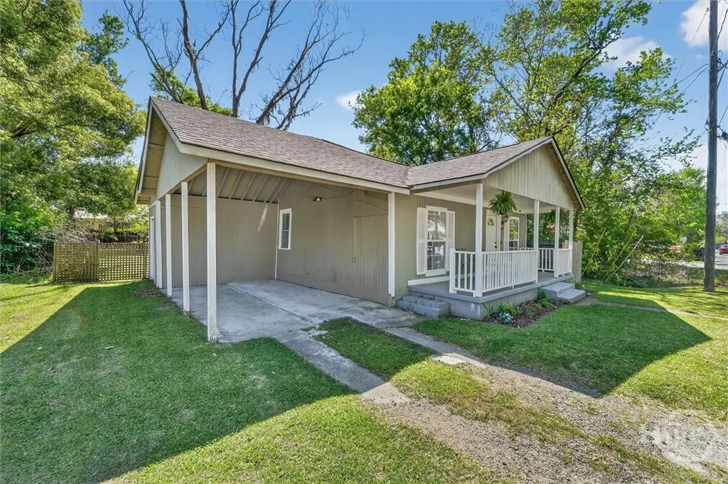 2019 Mcleod Street Savannah GA 31405