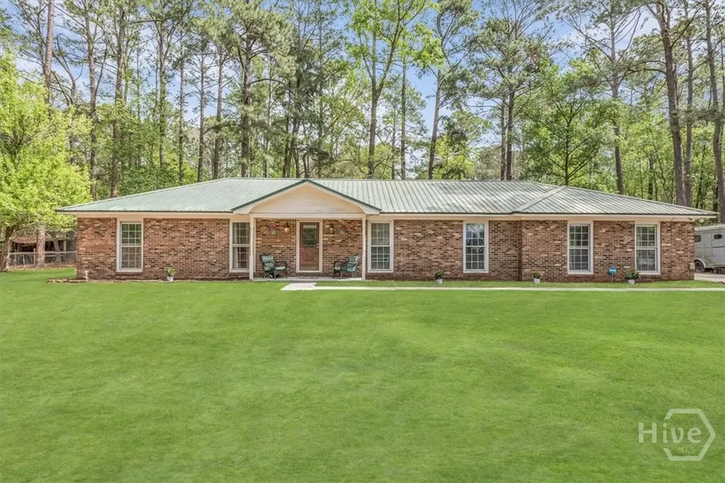 352 Oak Hampton Road Fleming GA 31309
