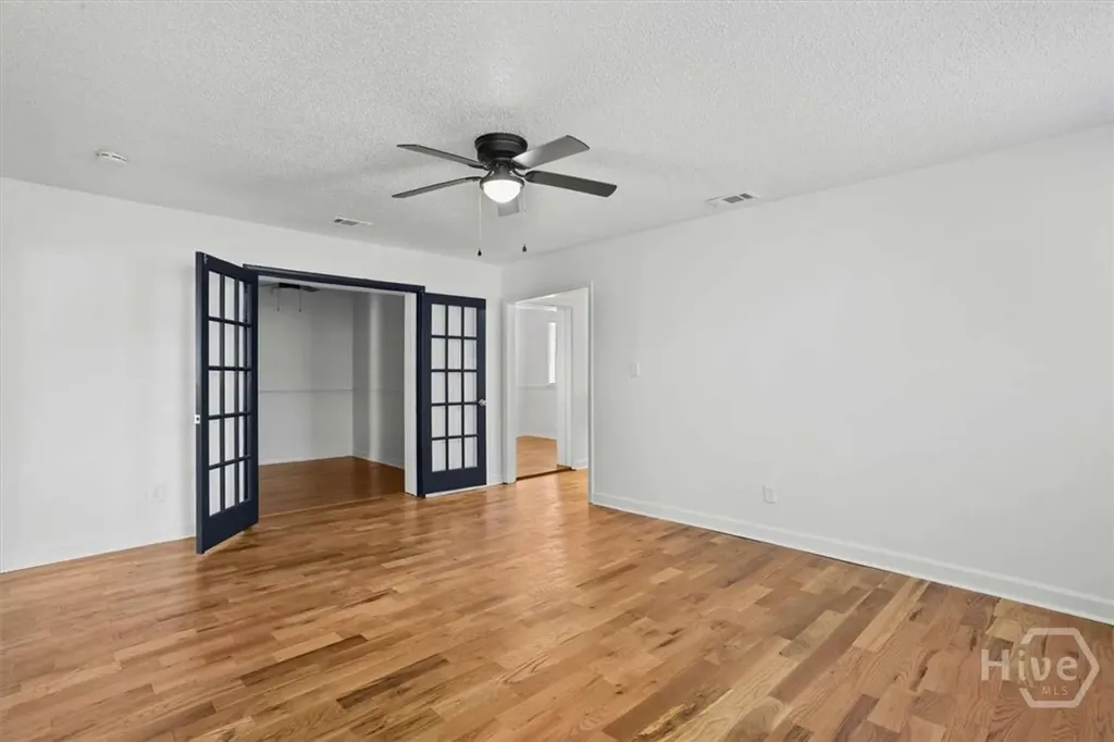 2238 Hanson Street Savannah GA 31404