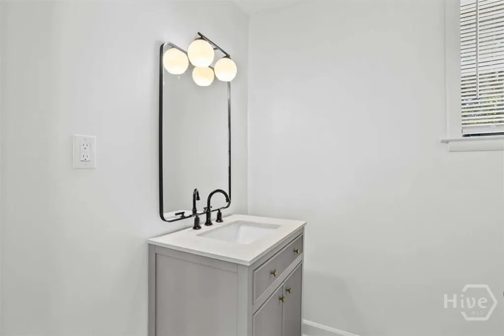 2238 Hanson Street Savannah GA 31404