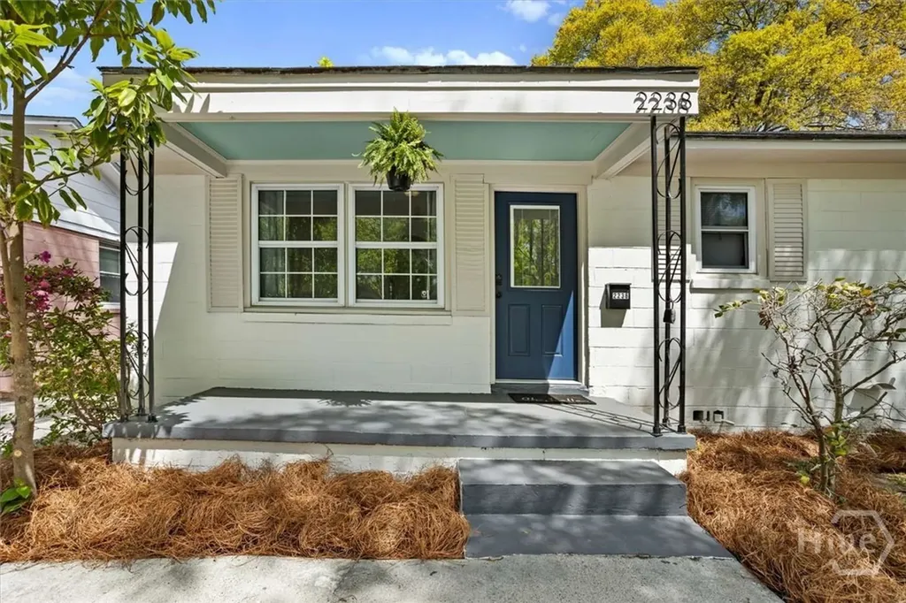 2238 Hanson Street Savannah GA 31404