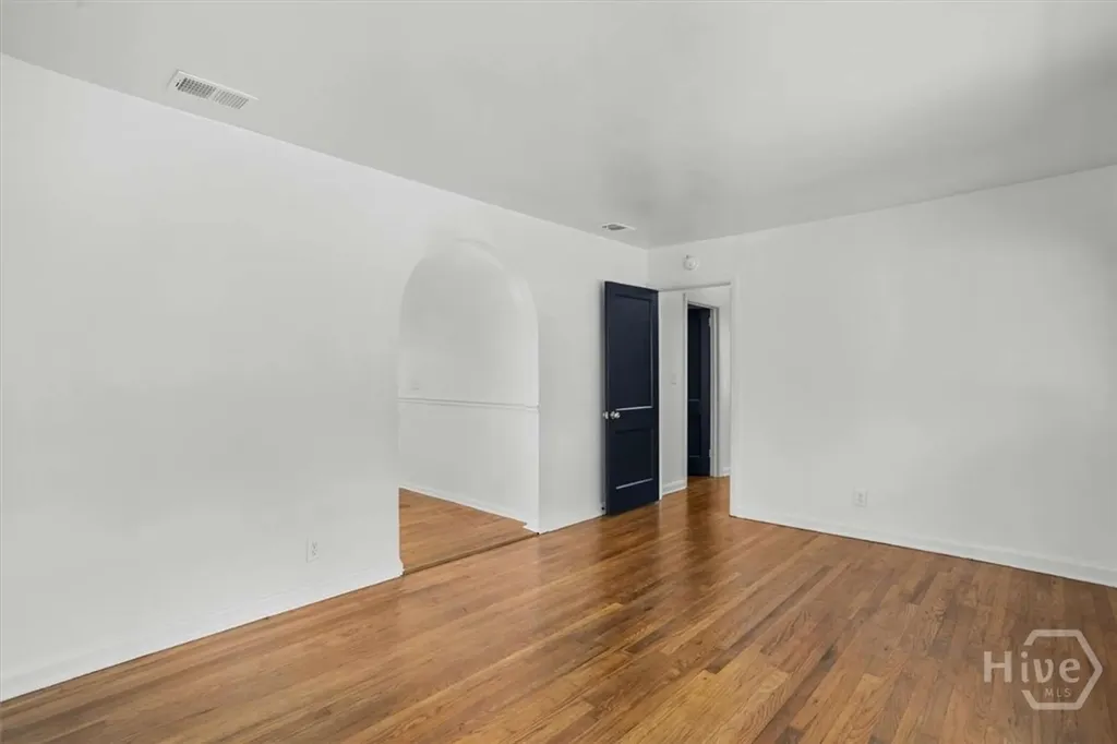2238 Hanson Street Savannah GA 31404