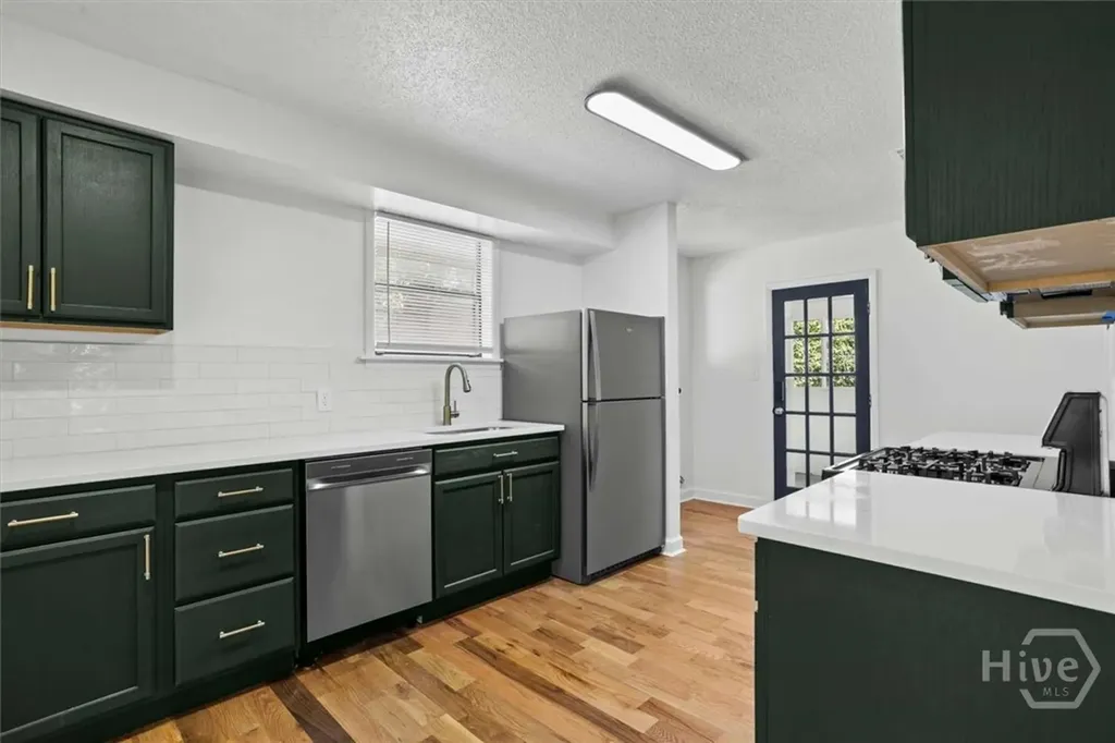 2238 Hanson Street Savannah GA 31404