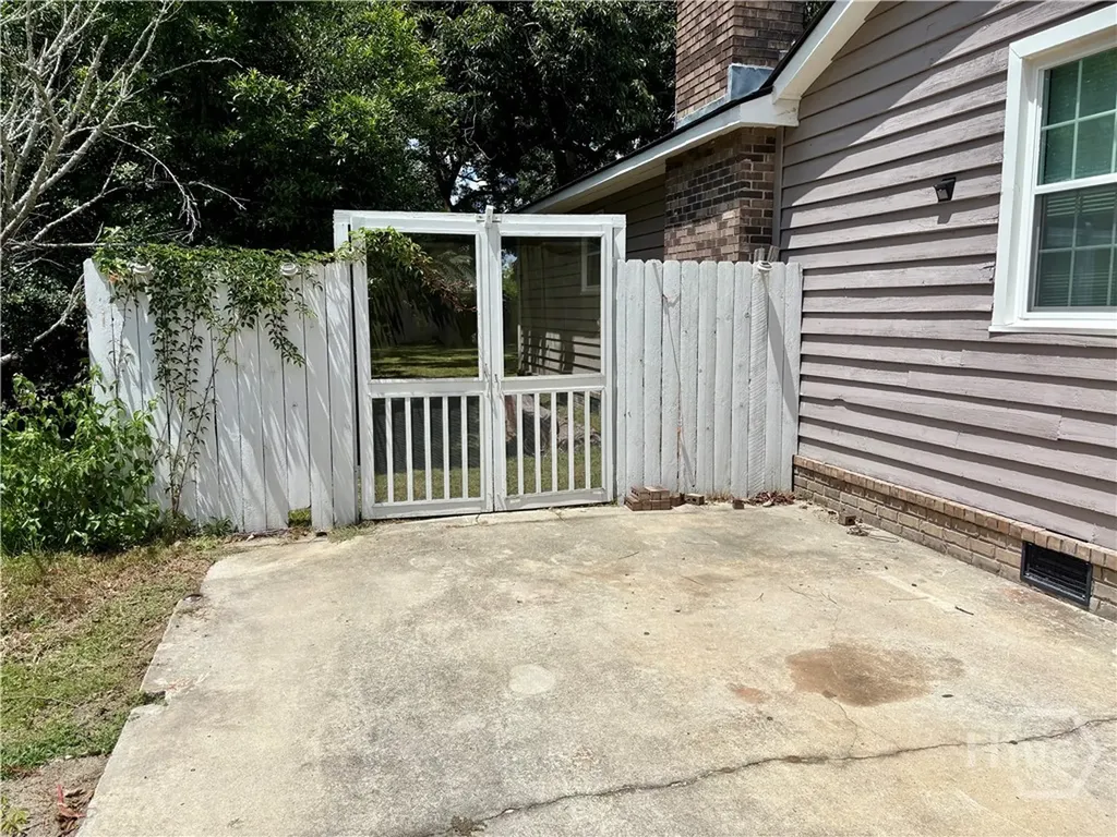 708 Virginia Avenue Glennville GA 30427