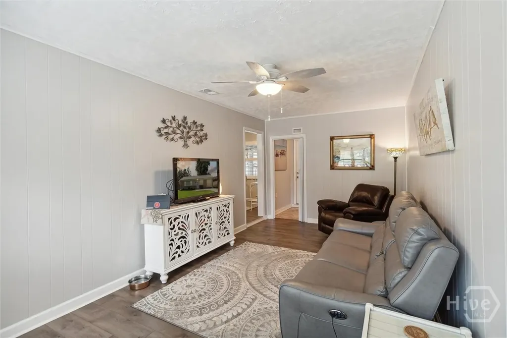 204 Kevin Drive Savannah GA 31406