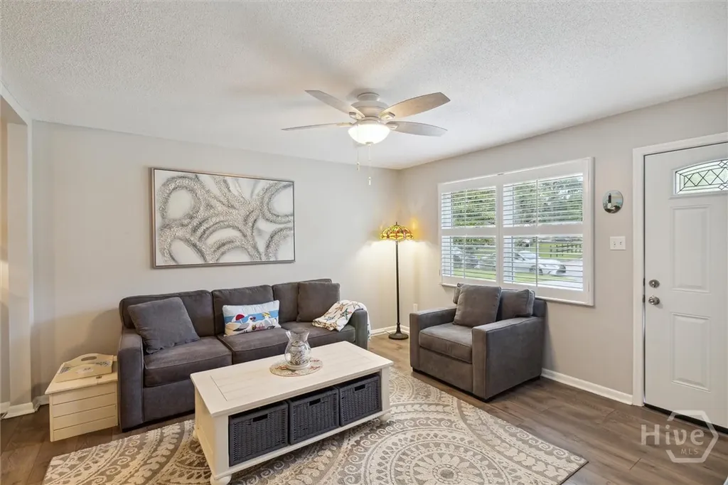 204 Kevin Drive Savannah GA 31406