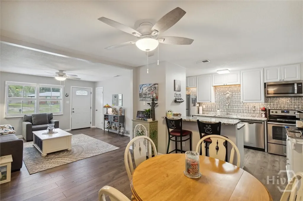 204 Kevin Drive Savannah GA 31406