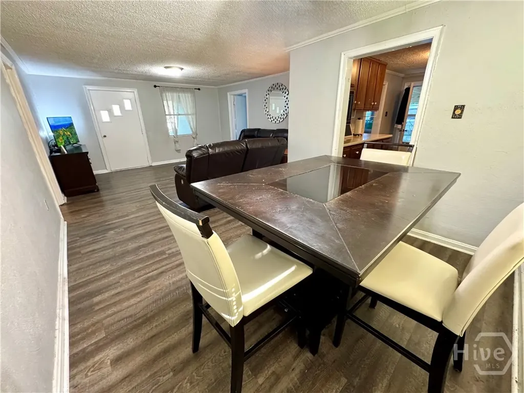 147 Camellia Avenue Savannah GA 31408