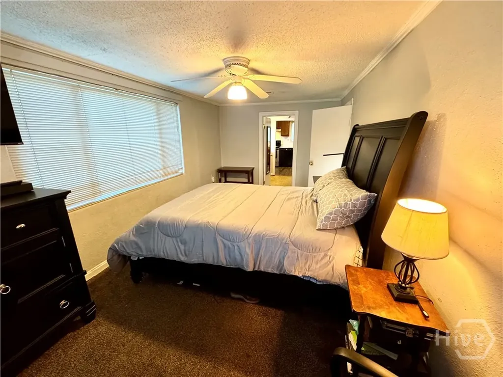 147 Camellia Avenue Savannah GA 31408