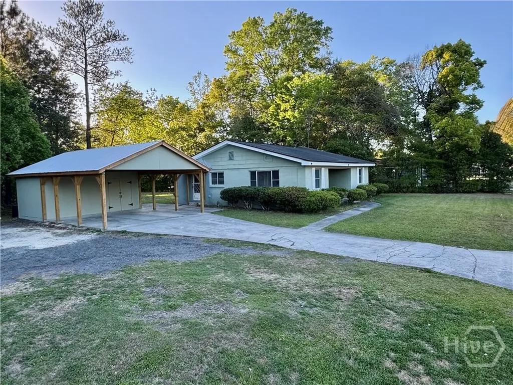 147 Camellia Avenue Savannah GA 31408