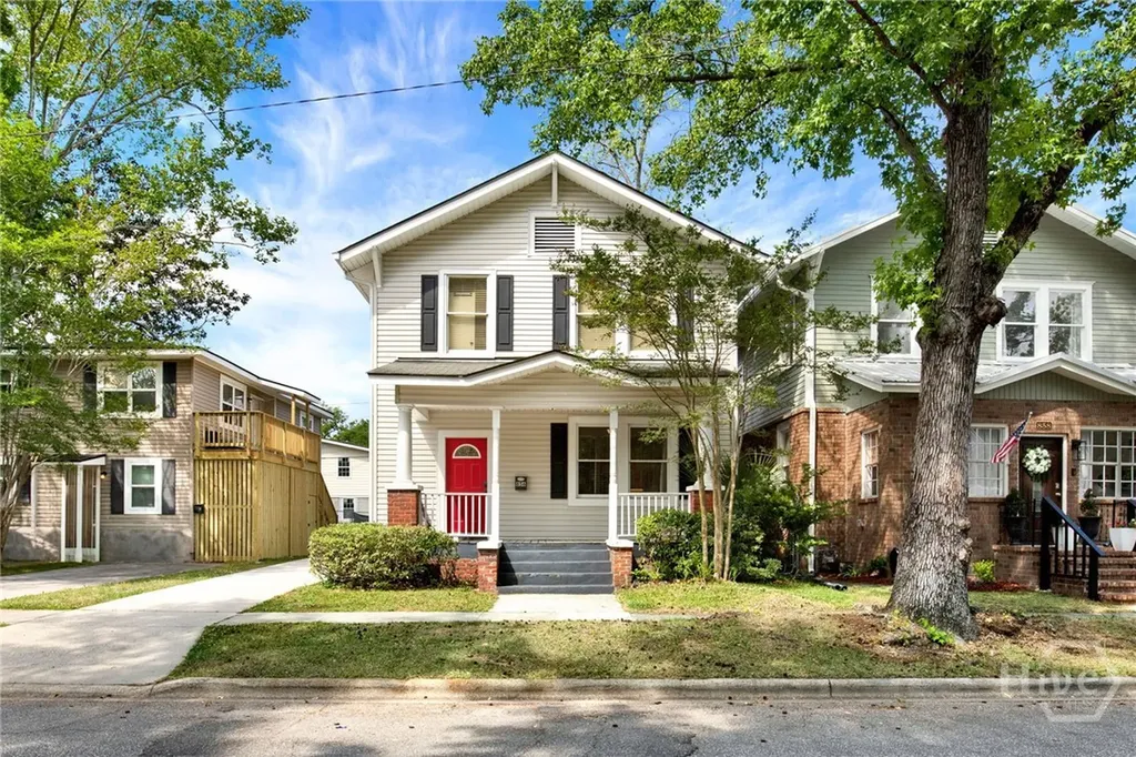 856 E 35th Street Savannah GA 31401