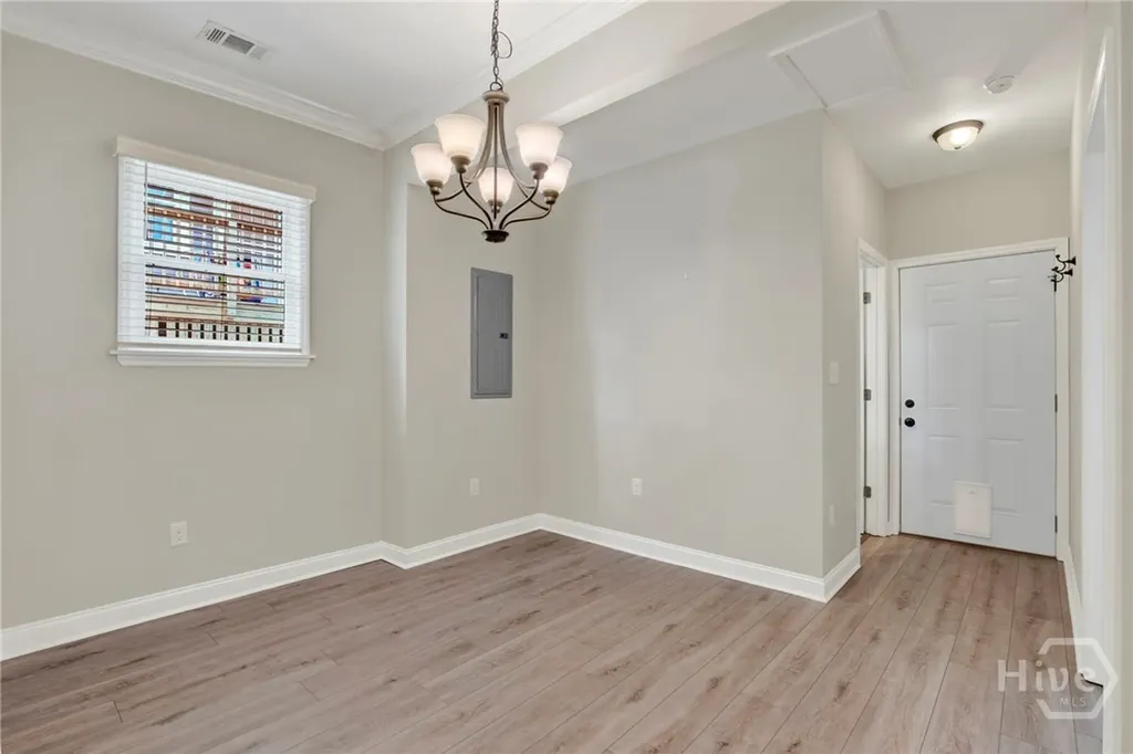 856 E 35th Street Savannah GA 31401