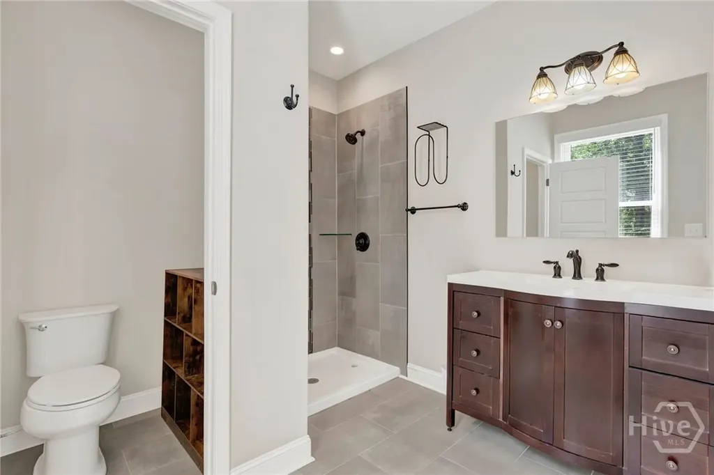 856 E 35th Street Savannah GA 31401