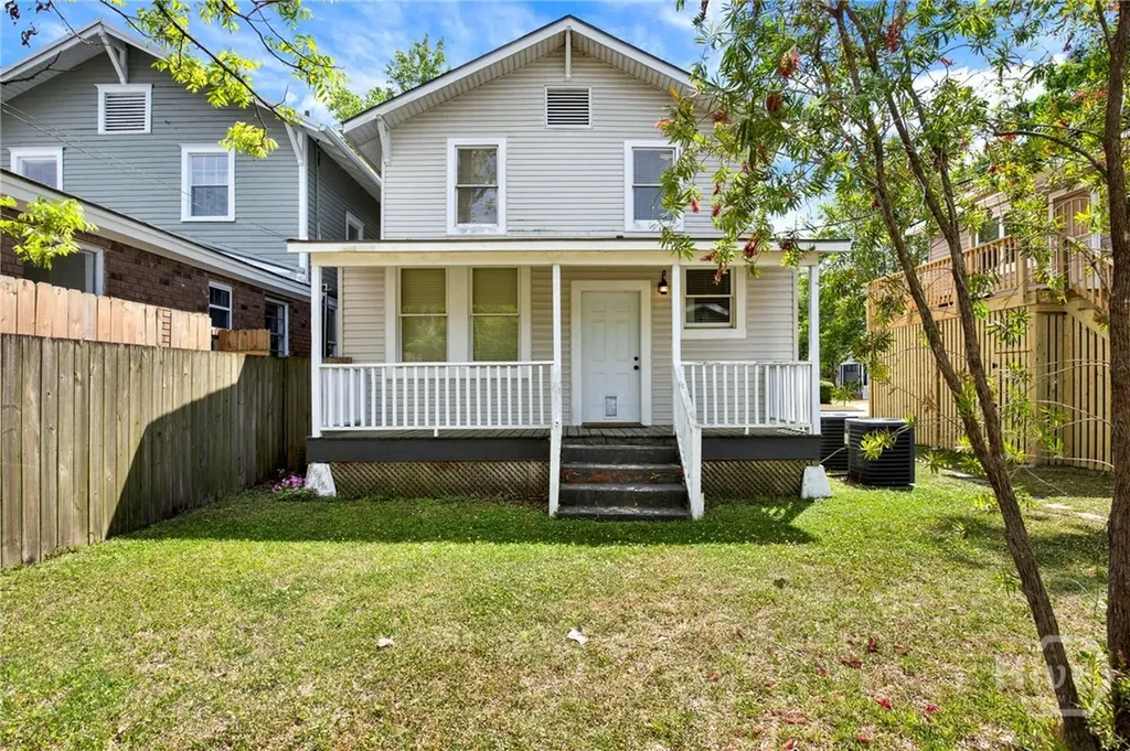 856 E 35th Street Savannah GA 31401