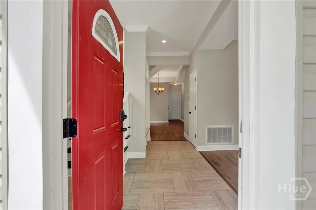 856 E 35th Street Savannah GA 31401