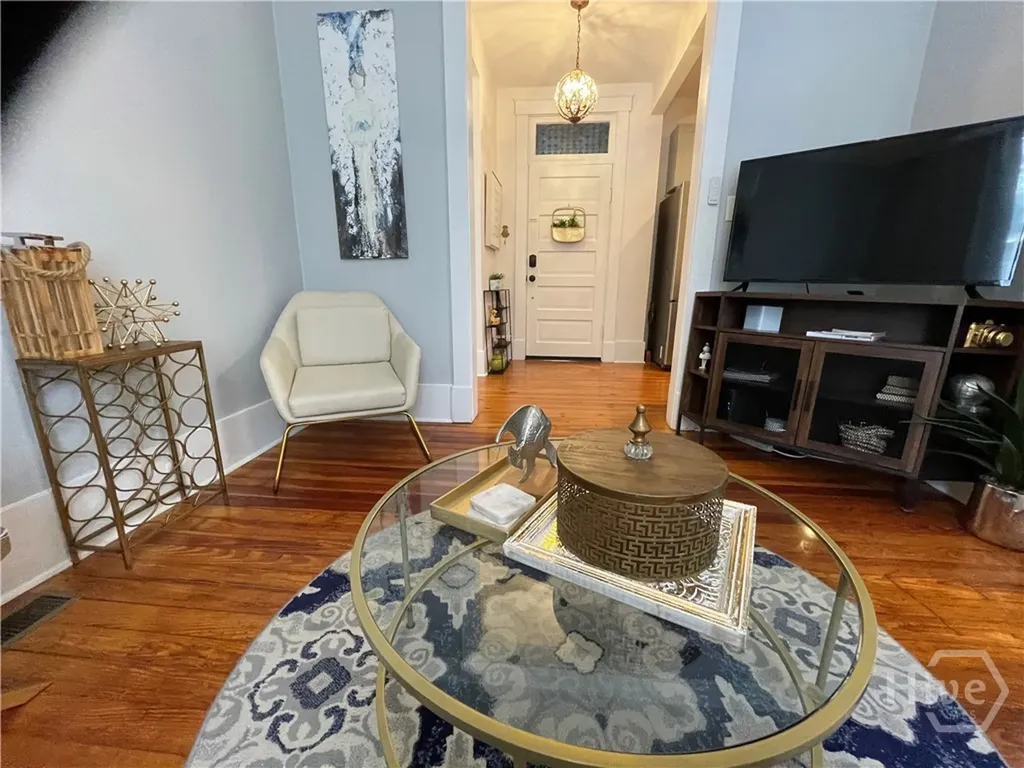 210 E State Street Savannah GA 31401