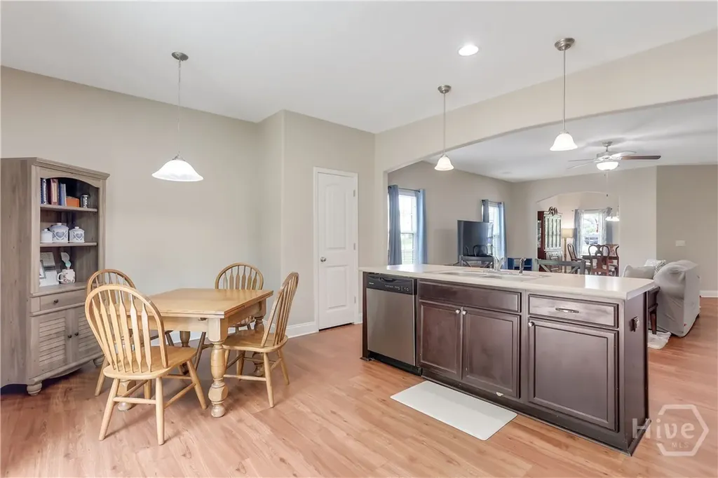 25 Bonnie Circle Ellabell GA 31308
