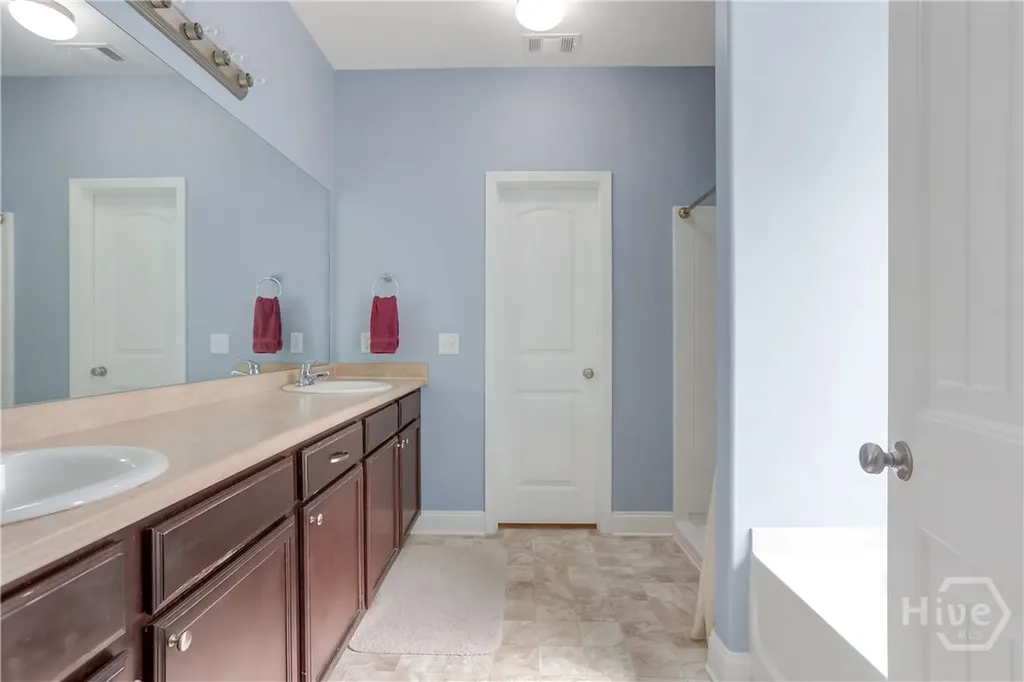 25 Bonnie Circle Ellabell GA 31308