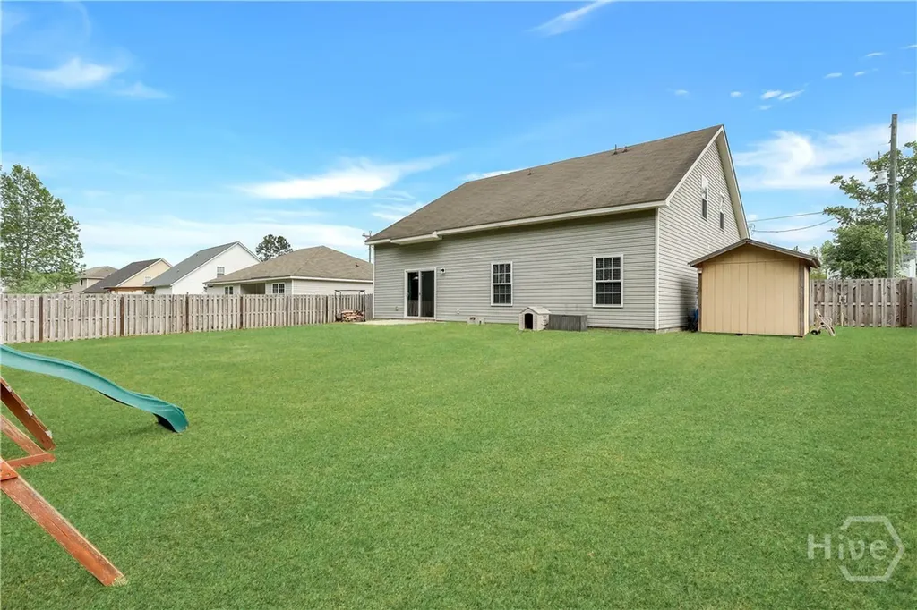 25 Bonnie Circle Ellabell GA 31308