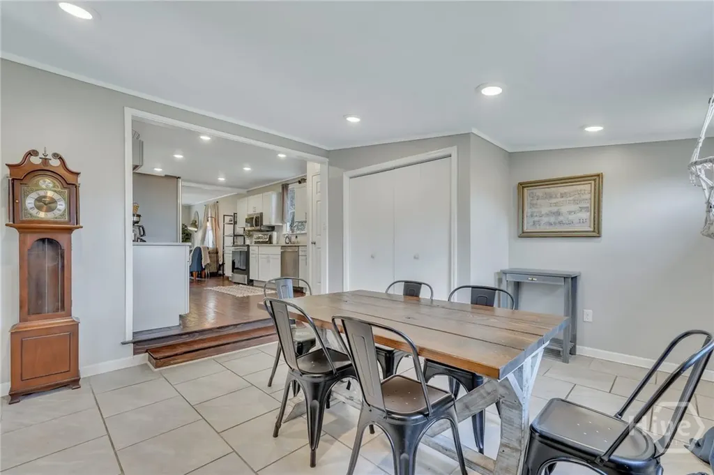 2106 Bolling Street Savannah GA 31404