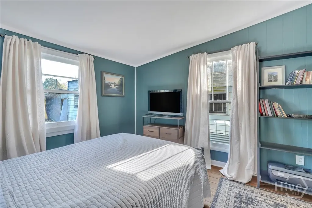 2106 Bolling Street Savannah GA 31404