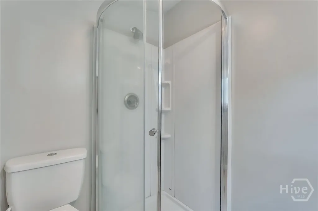 2106 Bolling Street Savannah GA 31404