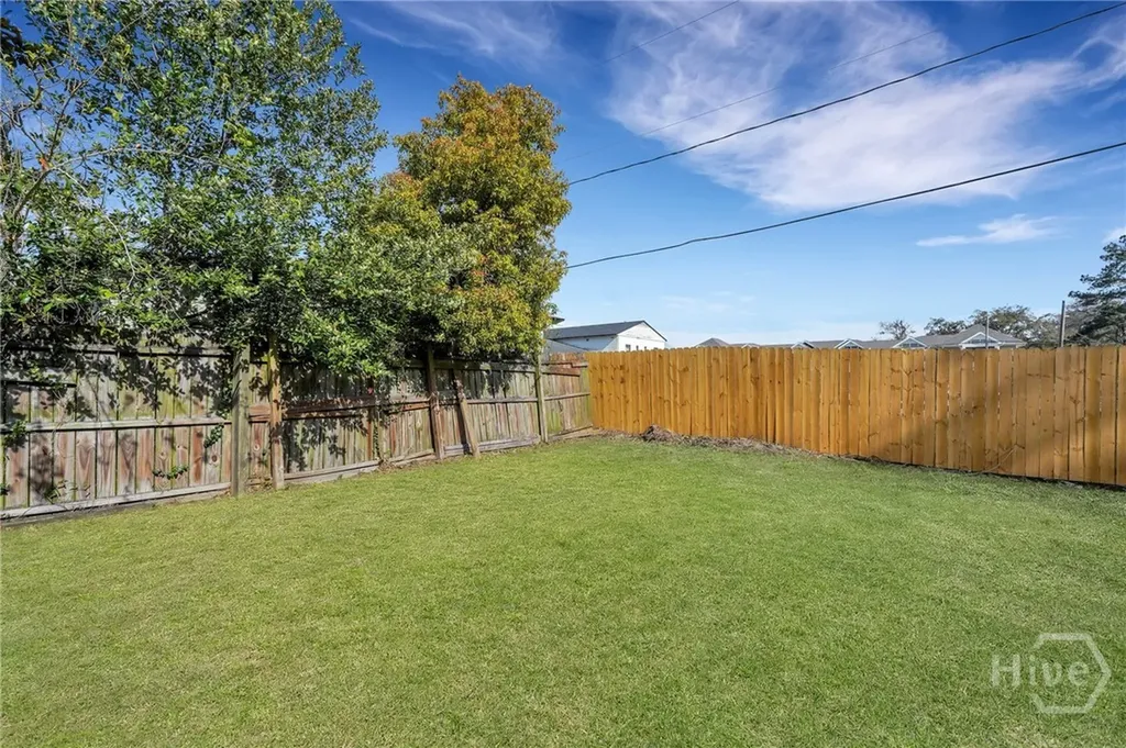 2106 Bolling Street Savannah GA 31404